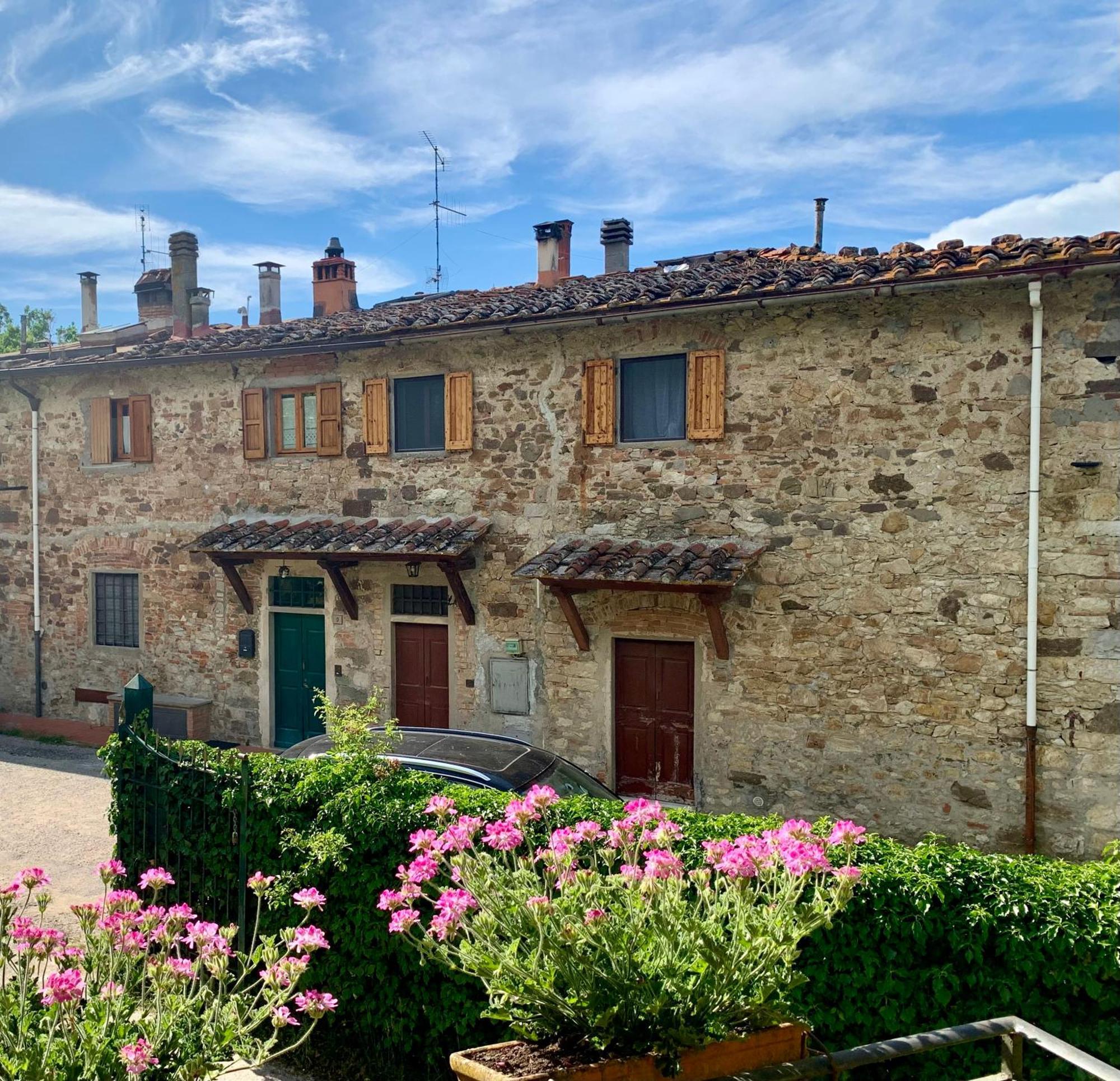 Villa Del Lago Barberino di Mugello Luaran gambar